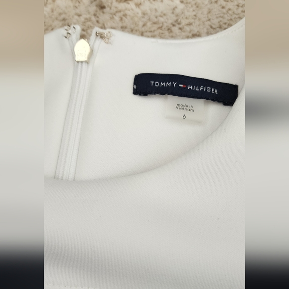Tommy Hilfiger dress - Picture 7 of 8